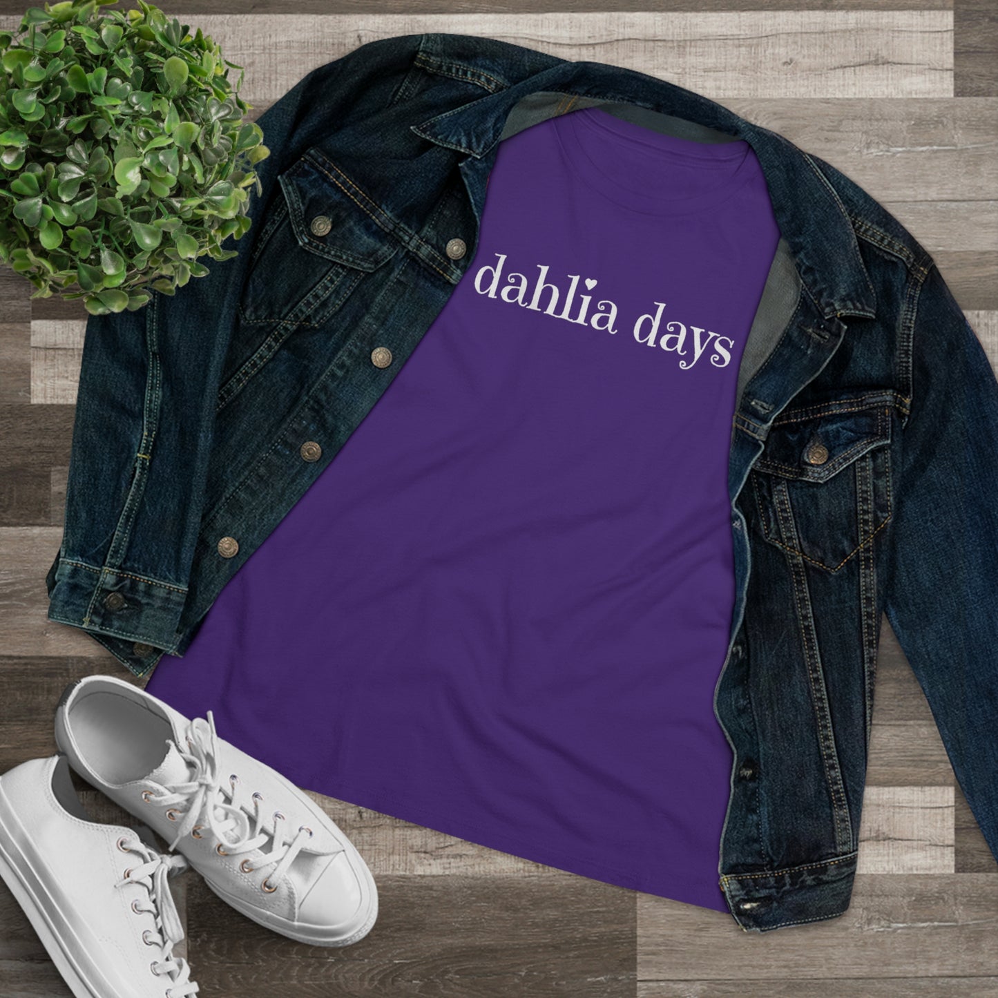 dahlia days / women's premium tee