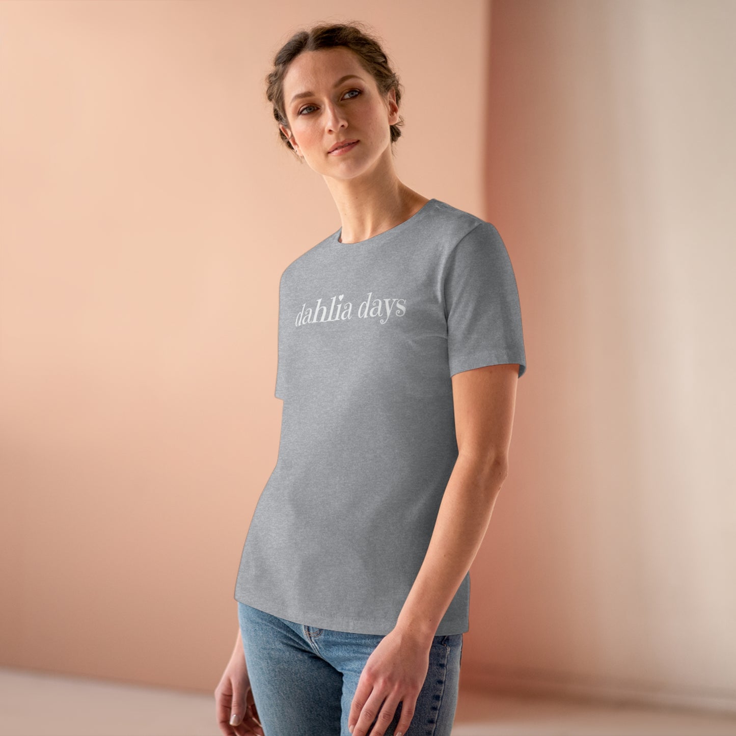 dahlia days / women's premium tee